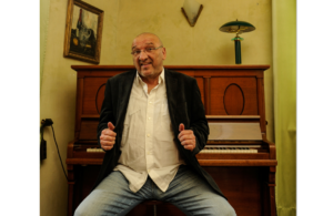 Satirisches Kabarett mit Clemens-Peter Wachenschwanz @ Congress Centrum Suhl, Kultkeller Vampir